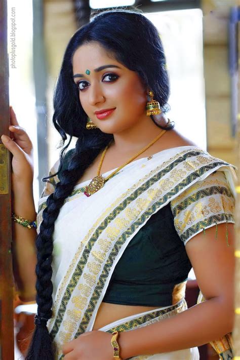 Top 20 Beautiful Malayalam Actresses With Photos 2024